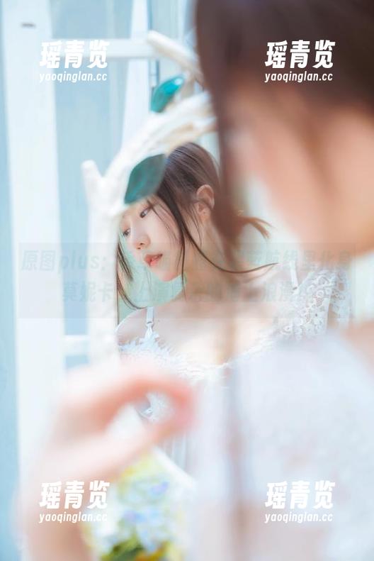 原图plus：香草喵露露在碧蓝航线里化身莫妮卡，上演复杂的海上浪漫！