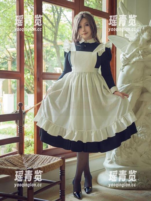 麻花麻花酱更新了，比基尼套图我只能说，光影之间又怎样的妩媚啊……
